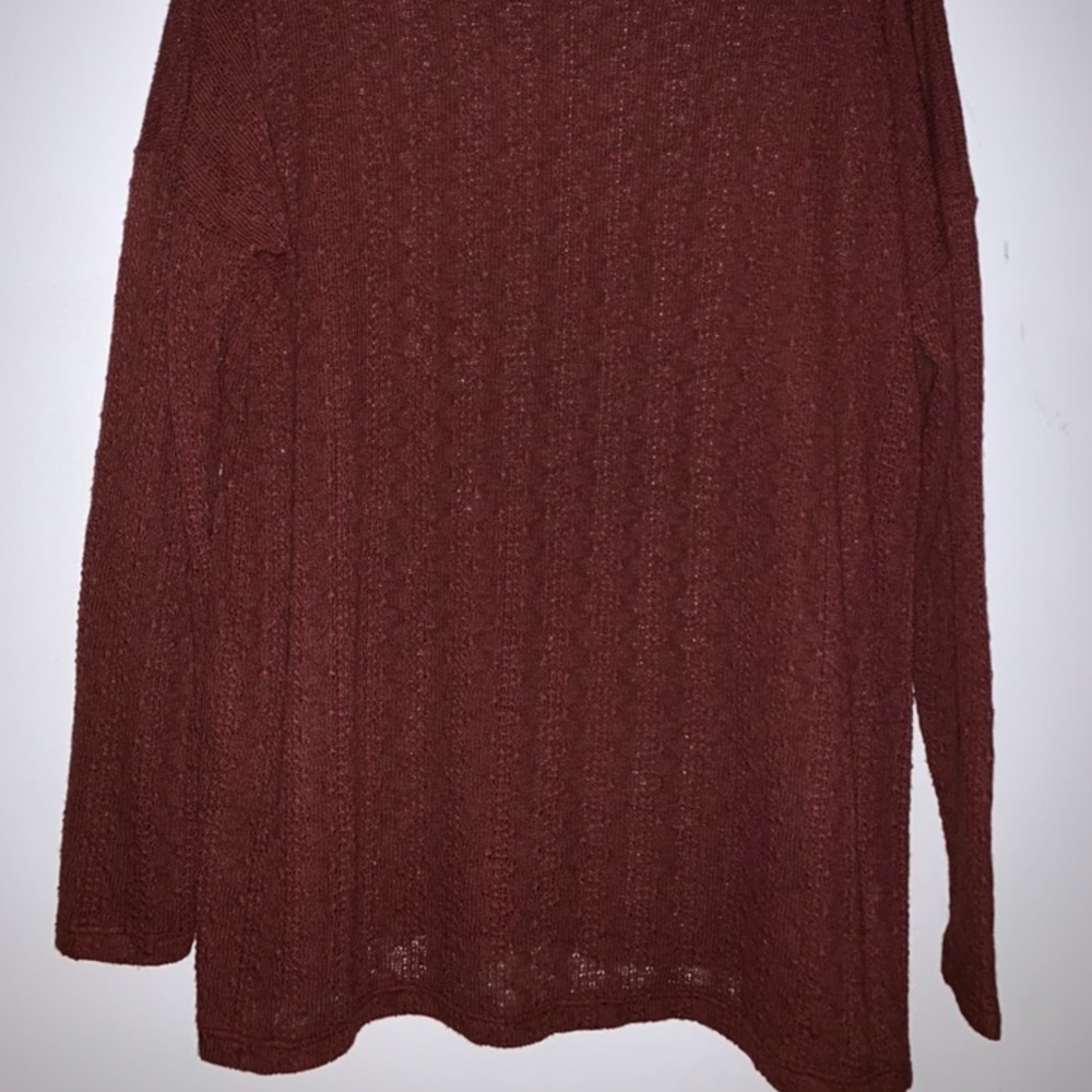 Volcom sweater - Picture 3 of 3